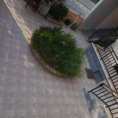 Old House On The 1 منزل ريفي أسبروبالتا