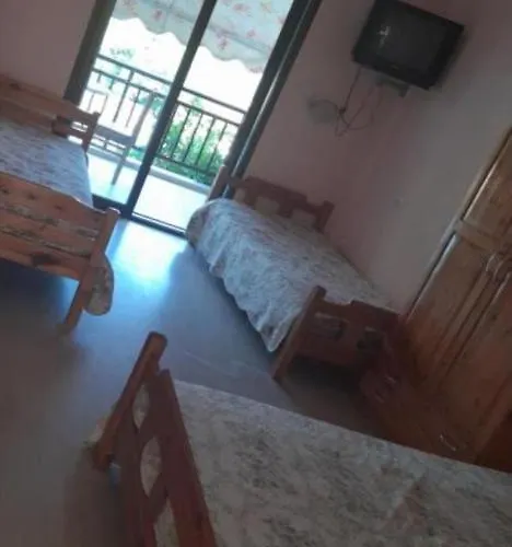 Old House On The 1 Εξοχικό σπίτι *